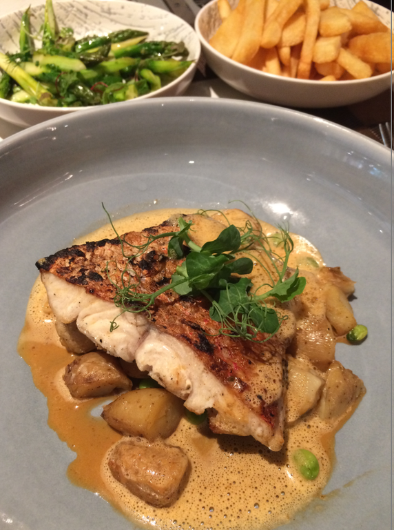 Популярный рыбный ресторан в Паоло-Альто